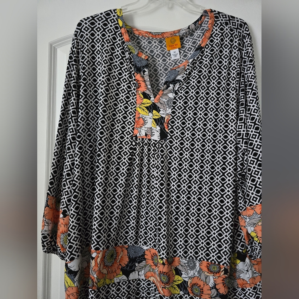 Ruby Rd. 3x top, stretchy black and white